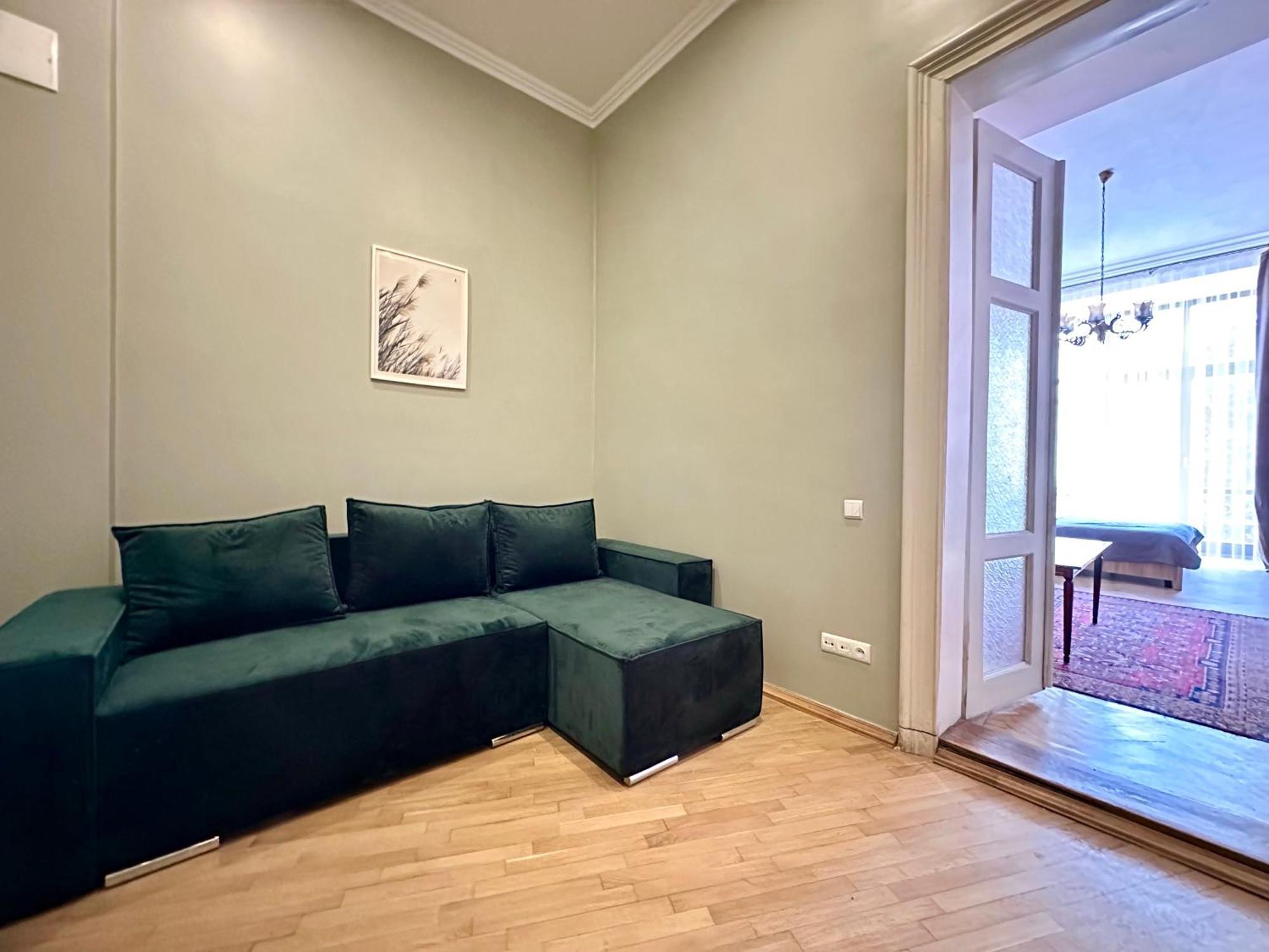 לבוב Romantic Apartments - Оn Valova Street מראה חיצוני תמונה